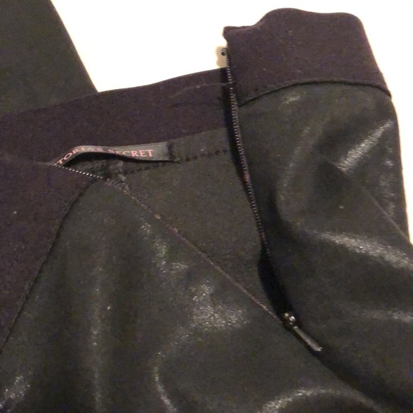 Victoria Secrets, faux leather leggings. Black, size 10. - Picture 5 of 5